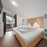 شقة Benedikt