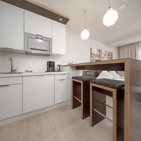 Benedikt Apartment *